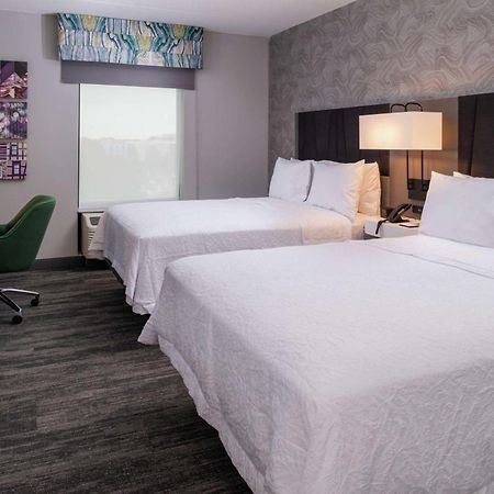 Hampton Inn & Suites Winston-Salem Downtown Bagian luar foto