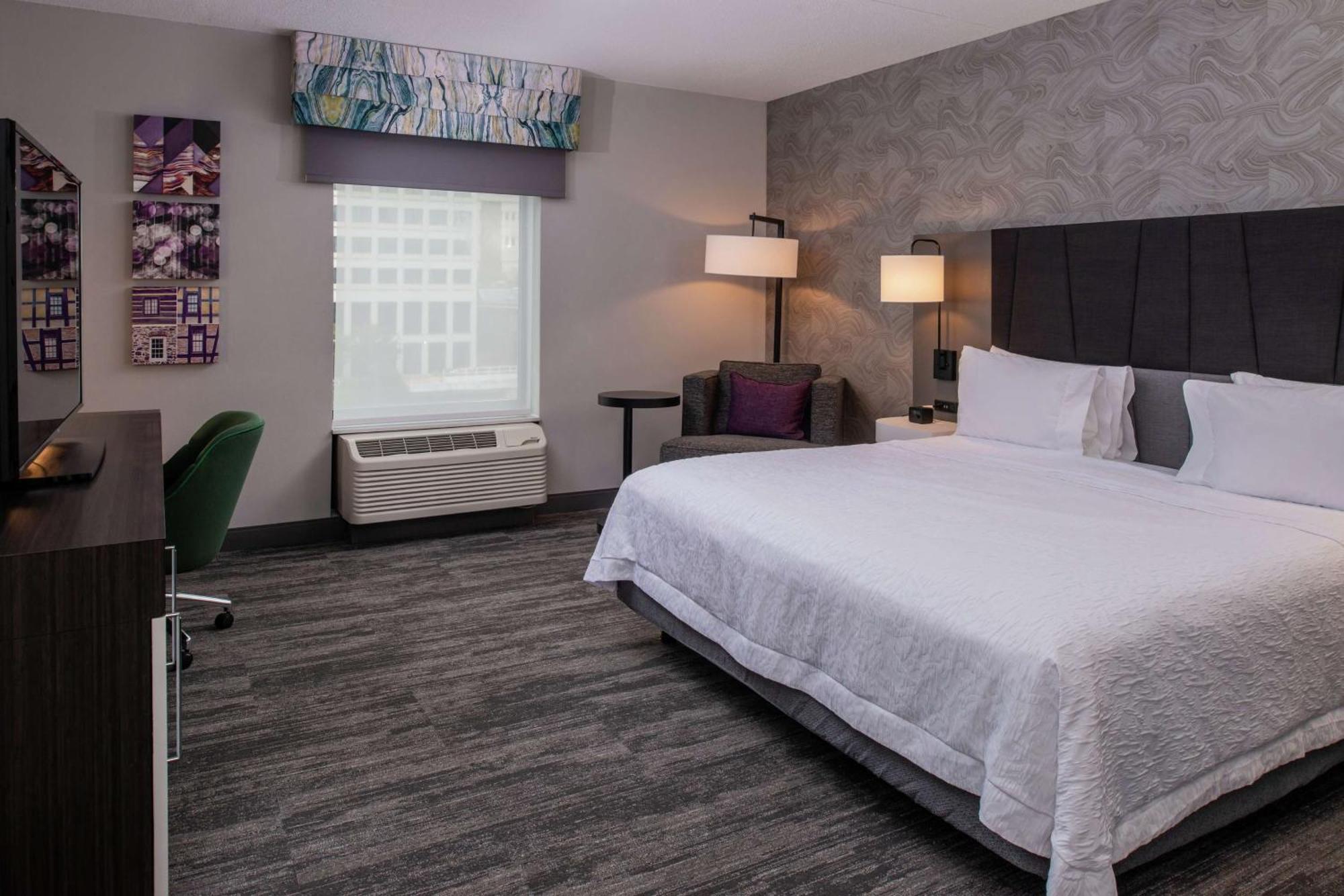 Hampton Inn & Suites Winston-Salem Downtown Bagian luar foto