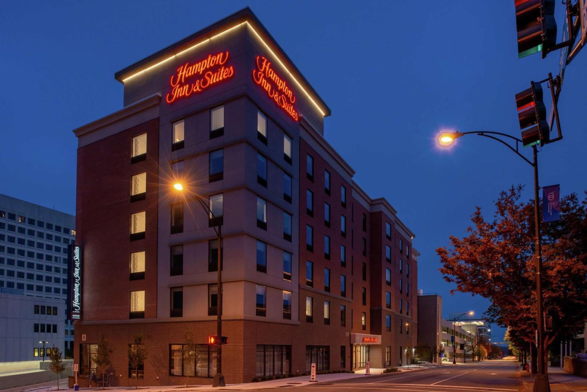 Hampton Inn & Suites Winston-Salem Downtown Bagian luar foto
